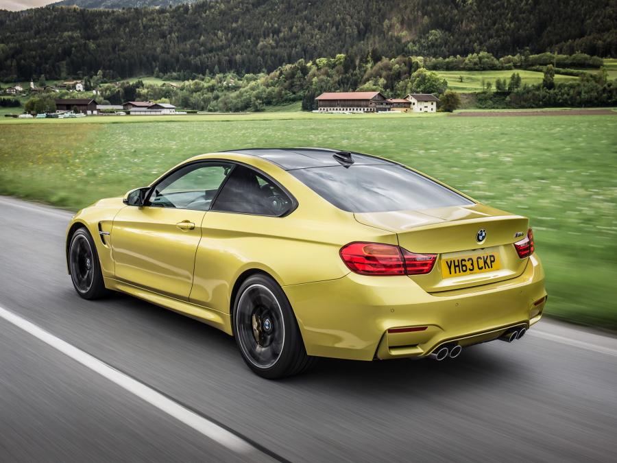  BMW M4 Coupe 2014 года  (UK) (фото 26 из 32)